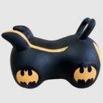 Šokliukas Batmobilis (Batmobile) 38 cm
